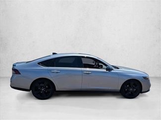 Used 2023 Honda Accord Sport video 4