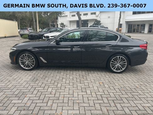 Used 2017 BMW 540i xDrive 540i xDrive image 2