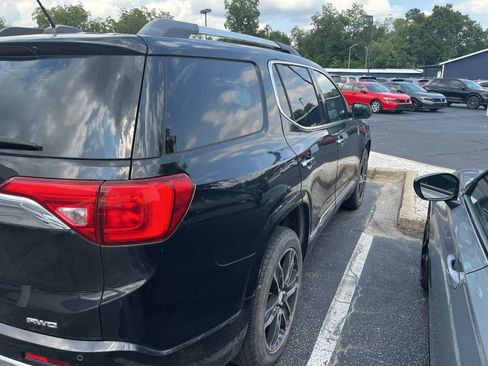 Used 2019 GMC Acadia Denali AWD/4WD image 4