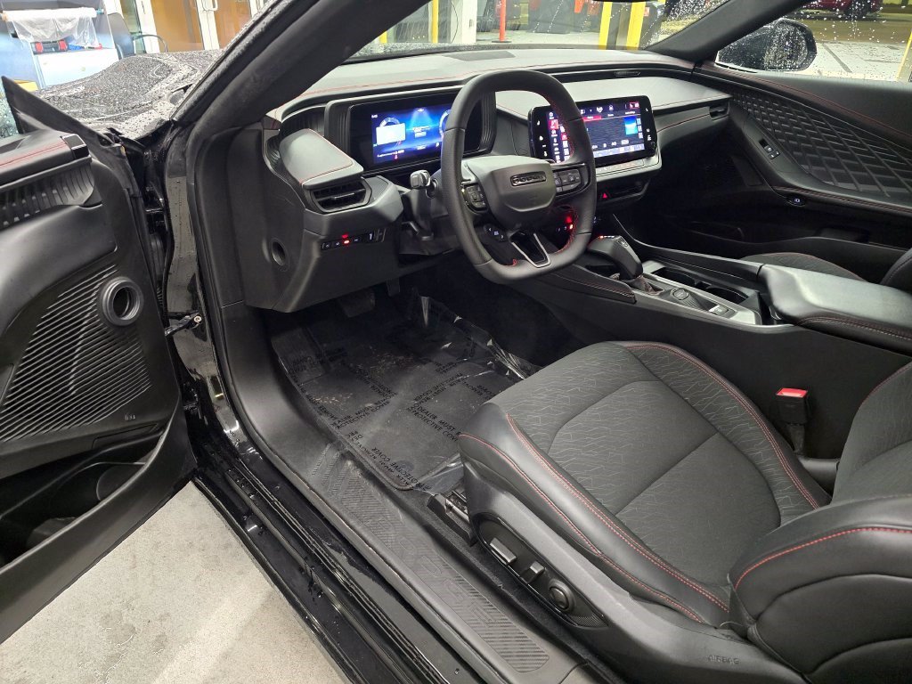 Used 2026 Dodge Charger Scat Pack w/ Blacktop Package AWD/4WD image 16
