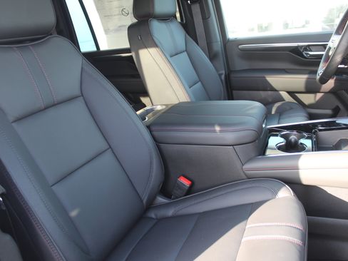 New 2026 Chevrolet Suburban RST w/ Comfort Package image 14