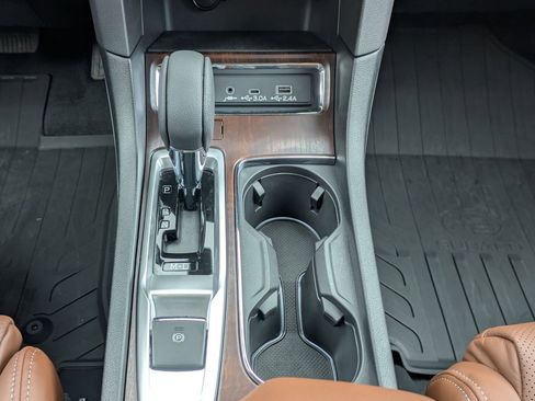 Used 2025 Subaru Ascent Touring w/ Popular Package #2 image 15