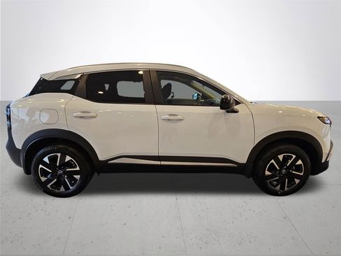 New 2026 Nissan Kicks SV w/ SV Premium Package image 6