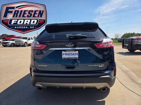 Used 2020 Ford Edge Titanium w/ Equipment Group 301A AWD/4WD image 6