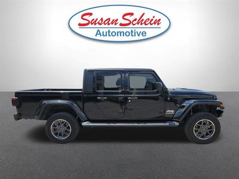 Used 2020 Jeep Gladiator Overland AWD/4WD image 22