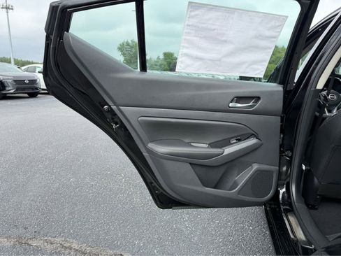 New 2025 Nissan Altima 2.5 SL image 19