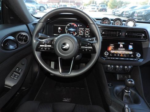 Used 2025 Nissan Z Sport w/ Floor Mat Package RWD image 20