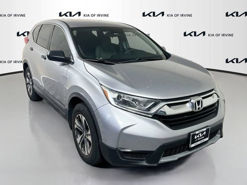 Used 2017 Honda CR-V LX image 6