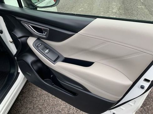 Used 2021 Subaru Forester Limited w/ Popular Package #3 image 12