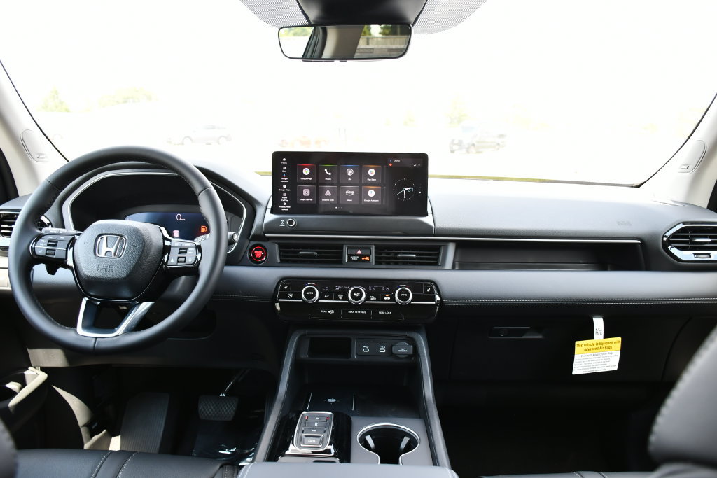 New 2026 Honda Pilot Touring image 22
