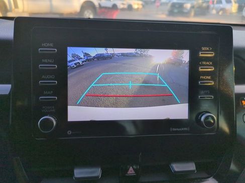 Used 2021 Toyota Camry SE image 14