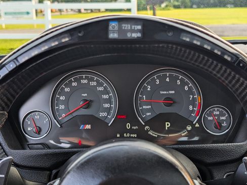 Used 2016 BMW M3 RWD image 23