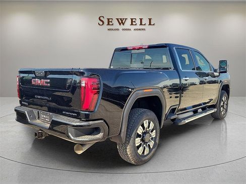 New 2026 GMC Sierra 2500 Denali w/ Denali Reserve Package image 5