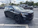 Used 2023 GMC Terrain SLE w/ Driver Convenience Package image 3