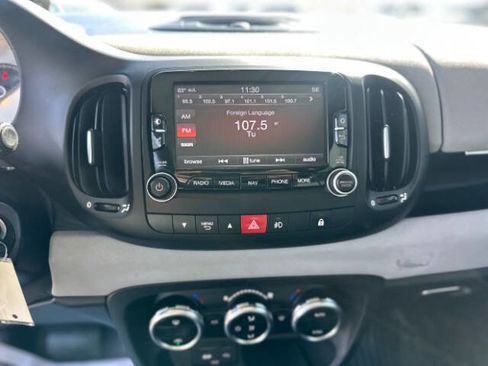 Used 2014 FIAT 500L Easy w/ Safety Group image 12