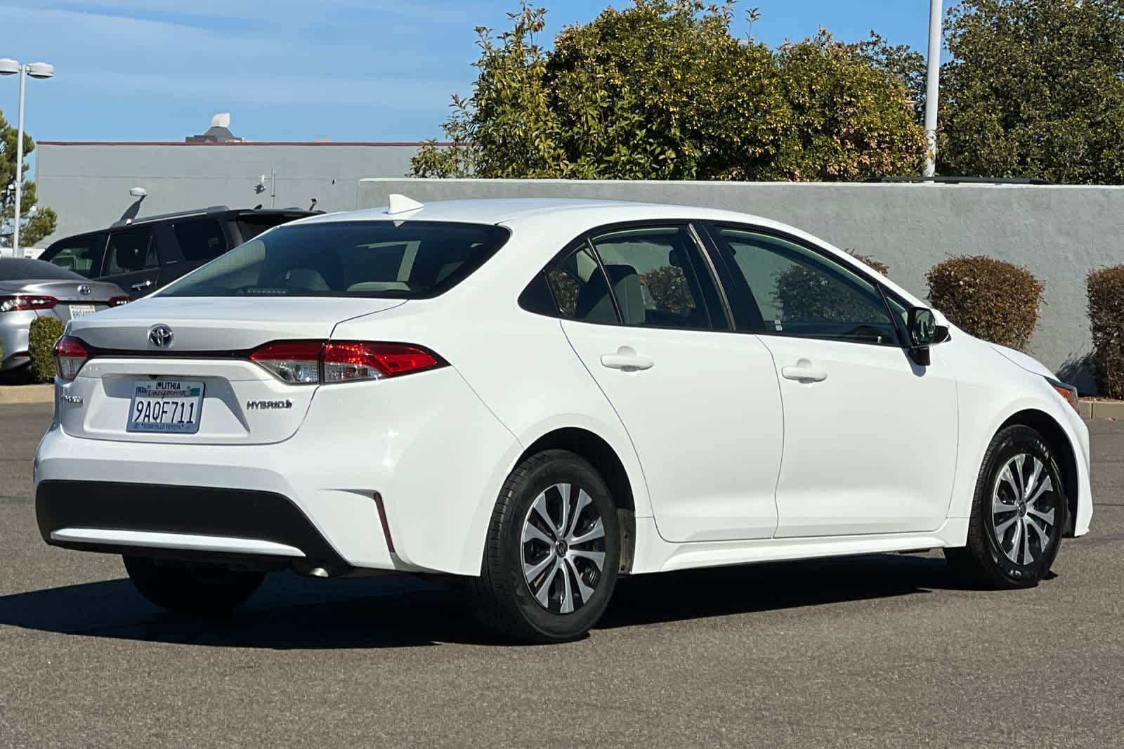 Certified 2022 Toyota Corolla LE FWD image 2