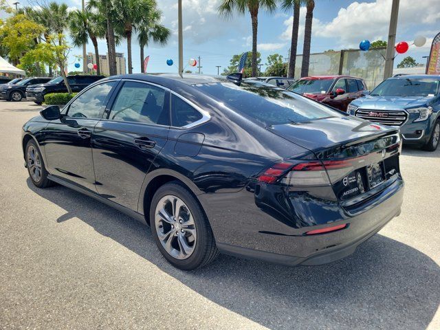 Used 2023 Honda Accord EX image 3