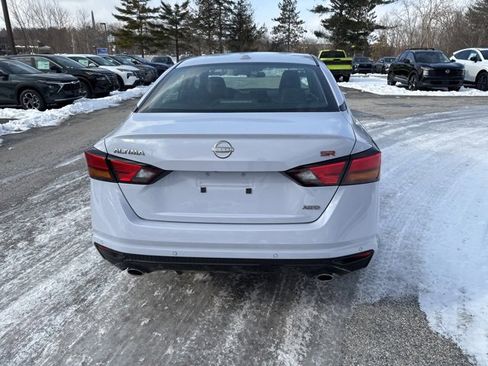 Used 2025 Nissan Altima 2.5 SR image 26