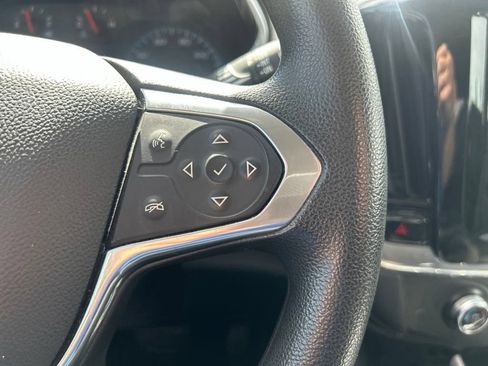 Used 2020 Chevrolet Traverse LS AWD/4WD image 15