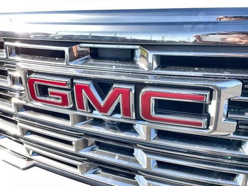 New 2026 GMC Acadia Denali w/ Super Cruise Package image 31