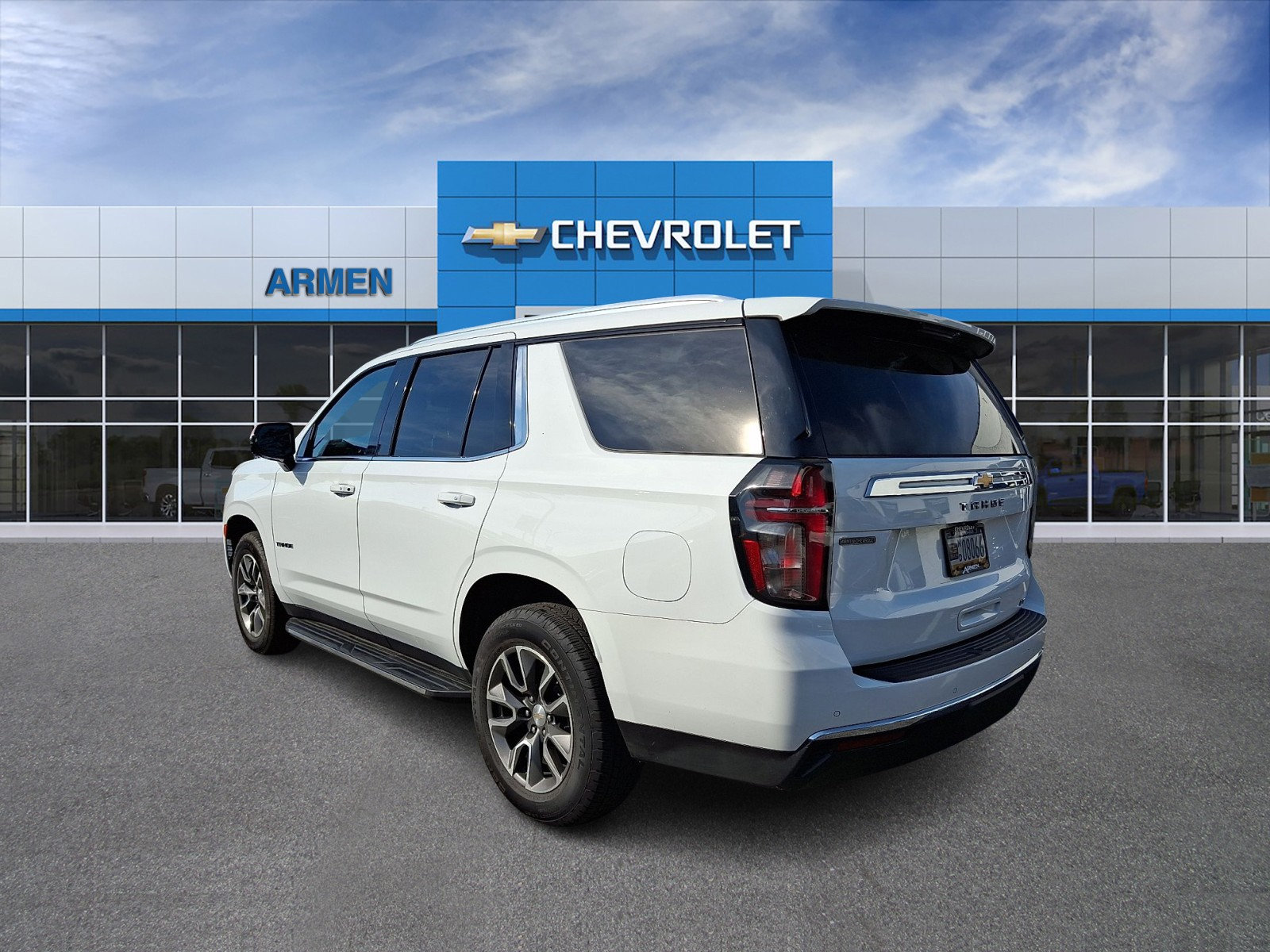 Used 2023 Chevrolet Tahoe LT w/ LT Signature Plus Package AWD/4WD image 7