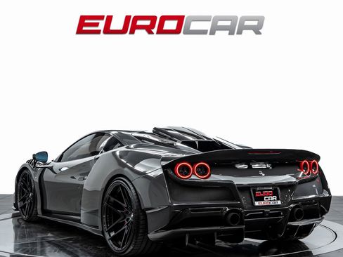 Used 2020 Ferrari F8 Tributo image 3