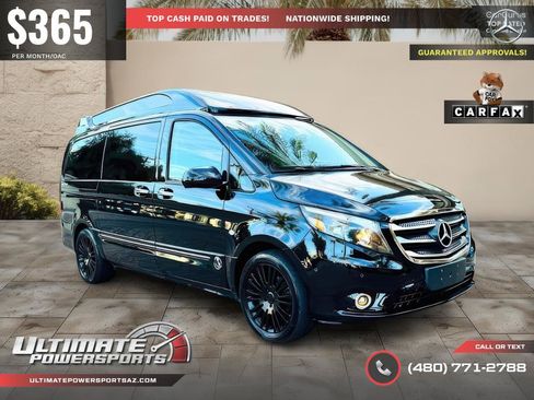 Used 2017 Mercedes-Benz Metris Passenger image 5