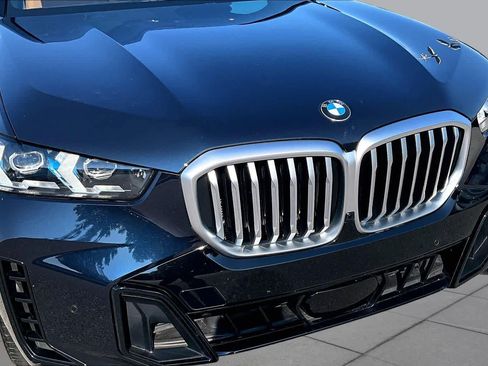 Used 2025 BMW X5 xDrive40i AWD/4WD image 31