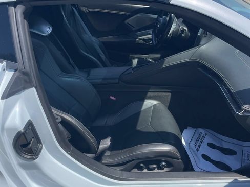 Used 2020 Chevrolet Corvette Stingray Preferred Cpe w/ 2LT Preferred Equipment Group RWD image 6