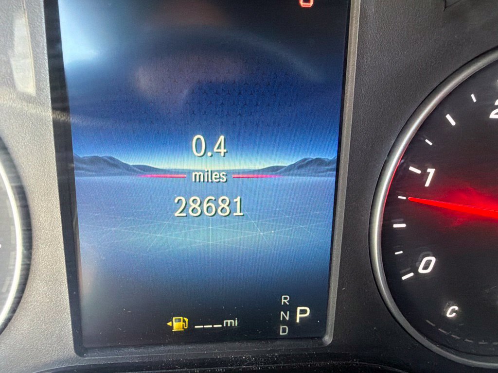 Used 2025 Mercedes-Benz Sprinter 2500 image 11