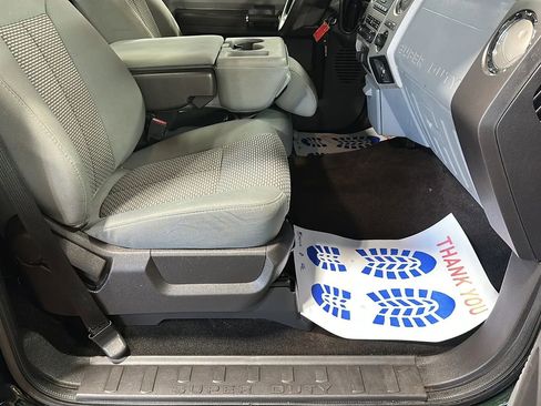 Used 2013 Ford F250 XLT w/ XLT Value Pkg RWD image 12
