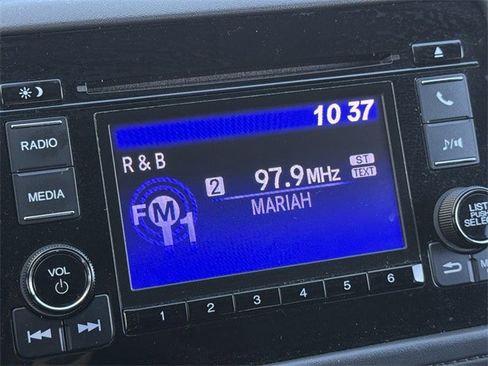 Used 2022 Honda HR-V LX image 18