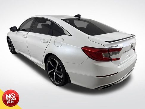 Used 2021 Honda Accord Sport image 5