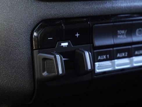 Used 2022 RAM 4500 Tradesman w/ Chrome Appearance Group image 15