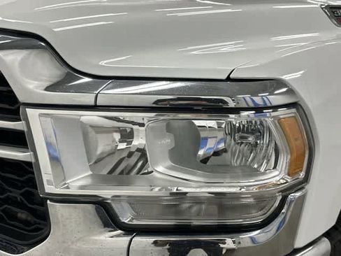 Used 2022 RAM 3500 Tradesman w/ Chrome Appearance Group AWD/4WD image 31