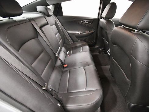 Used 2024 Chevrolet Malibu LT image 17