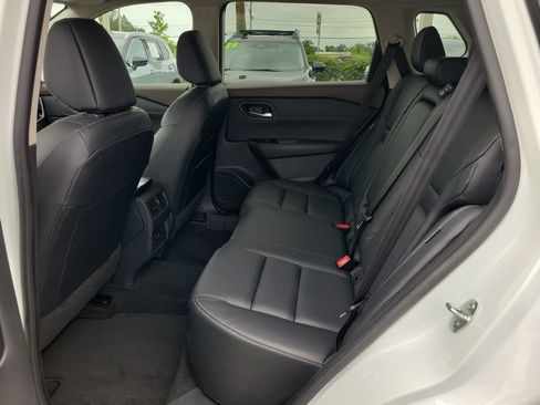 Certified 2023 Nissan Rogue SL AWD/4WD image 11