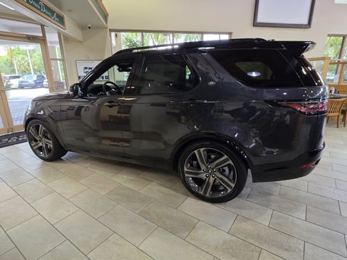 New 2026 Land Rover Discovery Dynamic SE AWD/4WD image 7