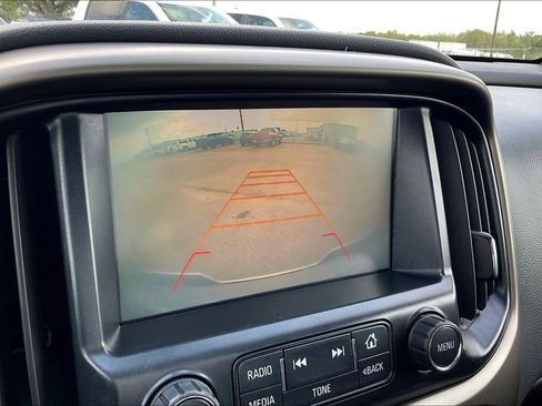 Used 2017 Chevrolet Colorado Z71 image 13