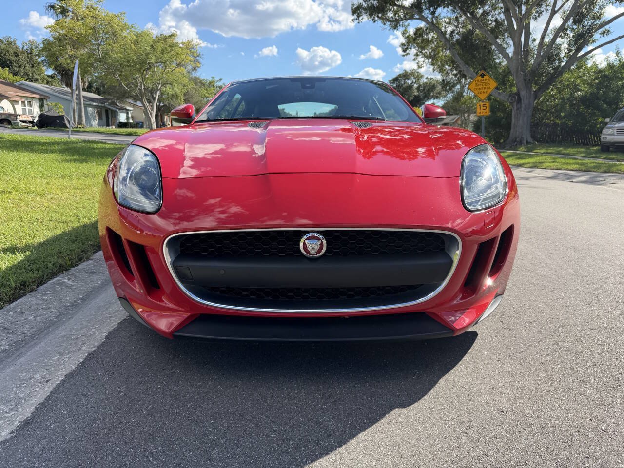 Used 2015 Jaguar F-TYPE Coupe RWD image 4