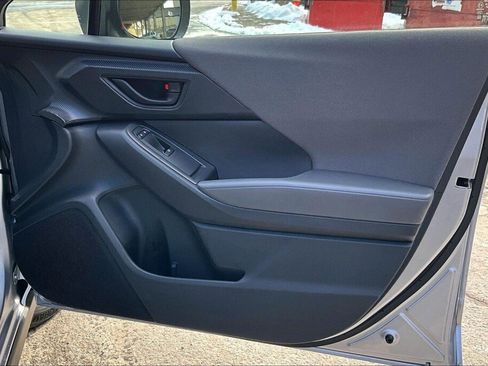 Certified 2025 Subaru Crosstrek 2.0i w/ Crosstrek Mirror Package image 13