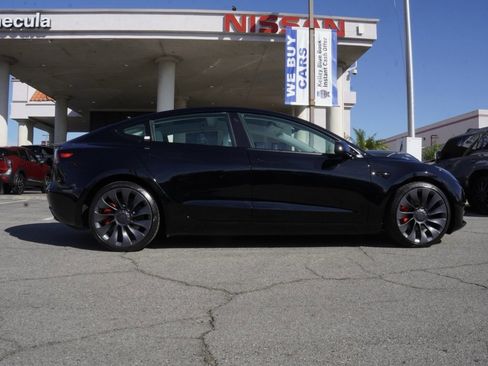 Used 2023 Tesla Model 3 Performance image 3