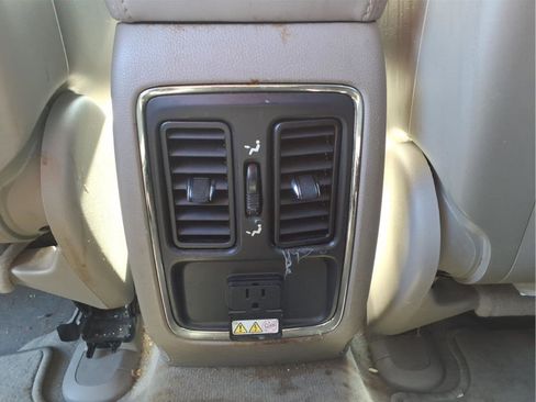 Used 2013 Jeep Grand Cherokee Laredo image 14