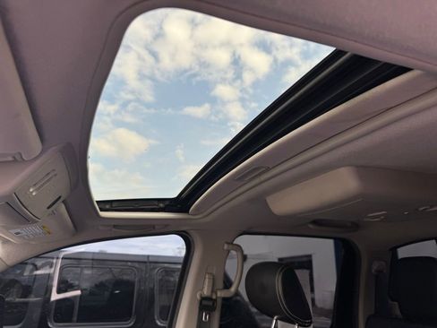 Used 2013 Nissan Titan PRO-4X w/ Pro-4x Luxury Pkg image 18