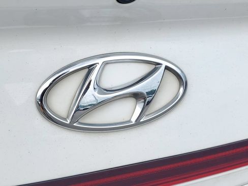 Used 2022 Hyundai Sonata Limited FWD image 11