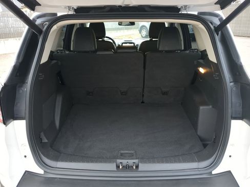 Used 2018 Ford Escape Titanium image 36