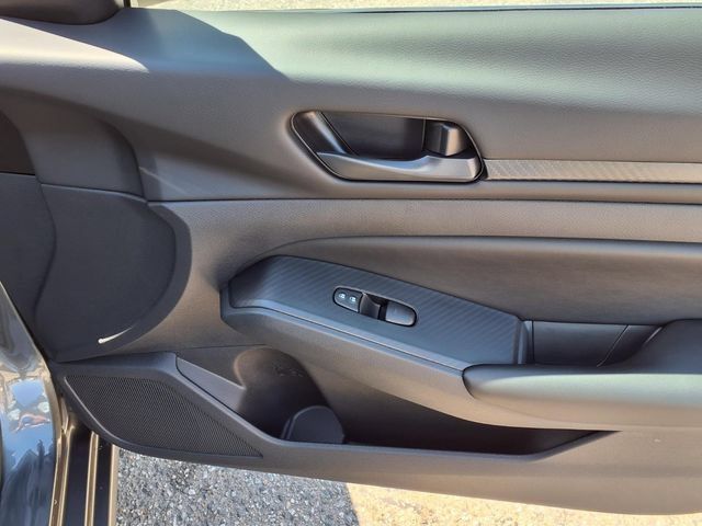 Used 2025 Nissan Altima 2.5 S FWD image 26