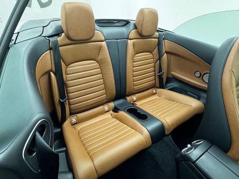 Used 2018 Mercedes-Benz C 300 4MATIC Cabriolet image 25