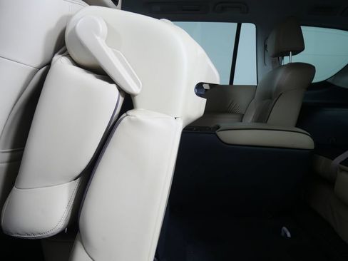 Used 2021 Nissan Armada Platinum w/ Captain's Chairs Package RWD image 16