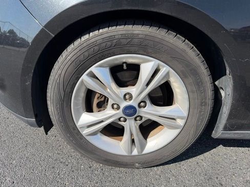Used 2014 Ford Focus SE image 7